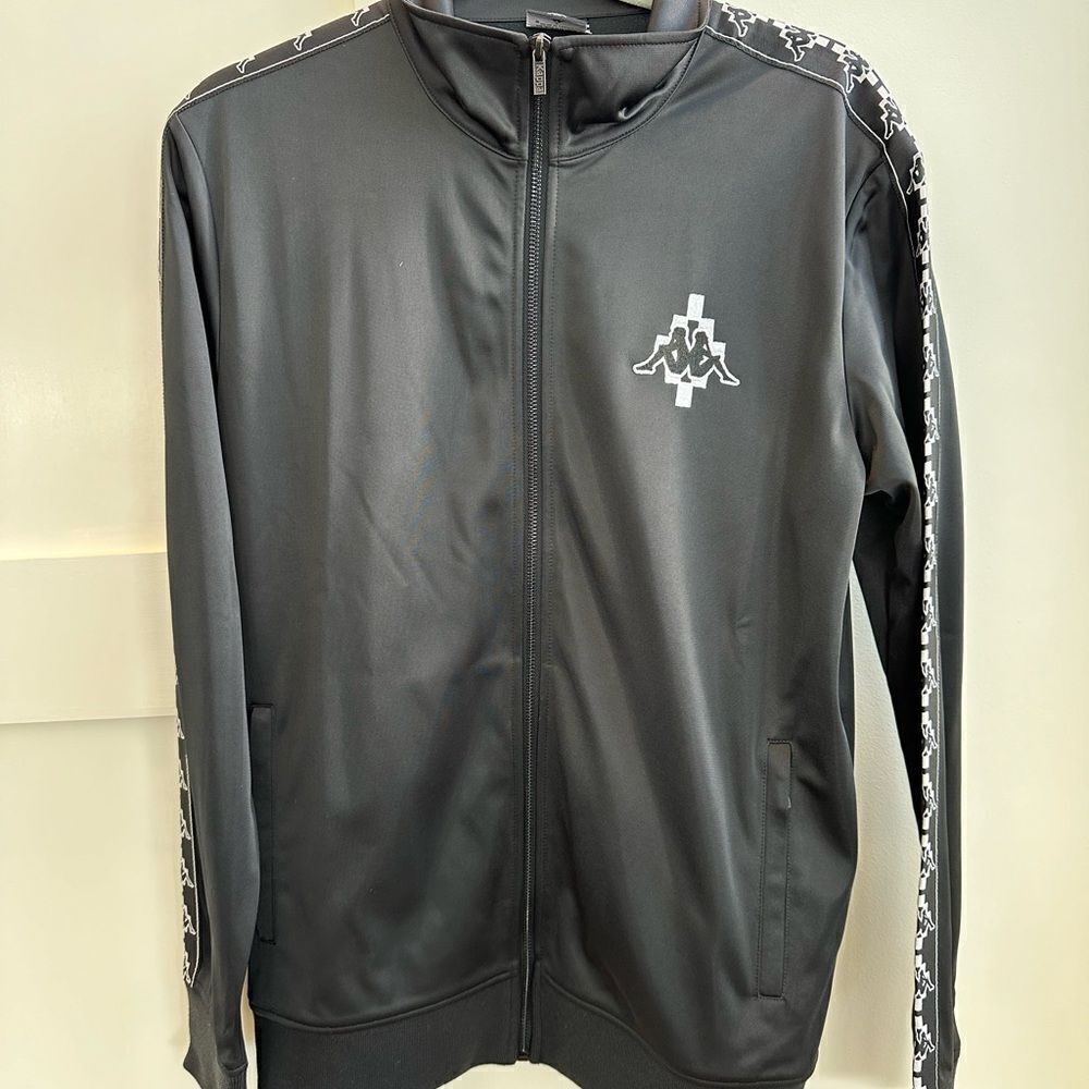 Marcelo Burlon Milan black and white zip jacket. Size XL